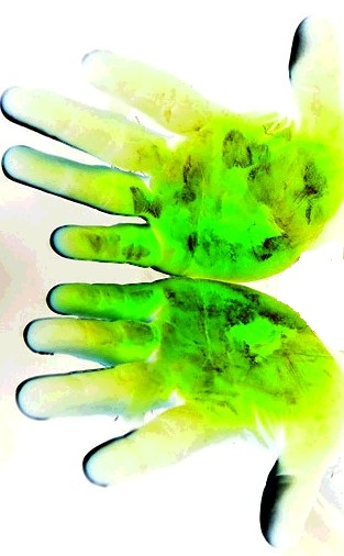 benefical bacteria on hands